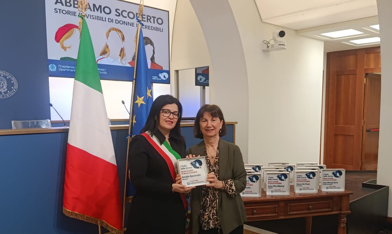 Premio “L’Italia delle donne”, riconoscimento alla città dell’Aquila per Amalia Sperandio