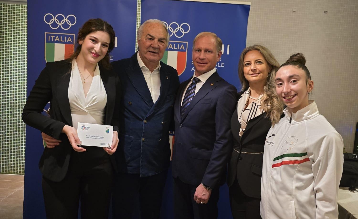 Le aquilane Lucia Gualtieri e Michela Carnicelli premiate dal CONI ad Avezzano