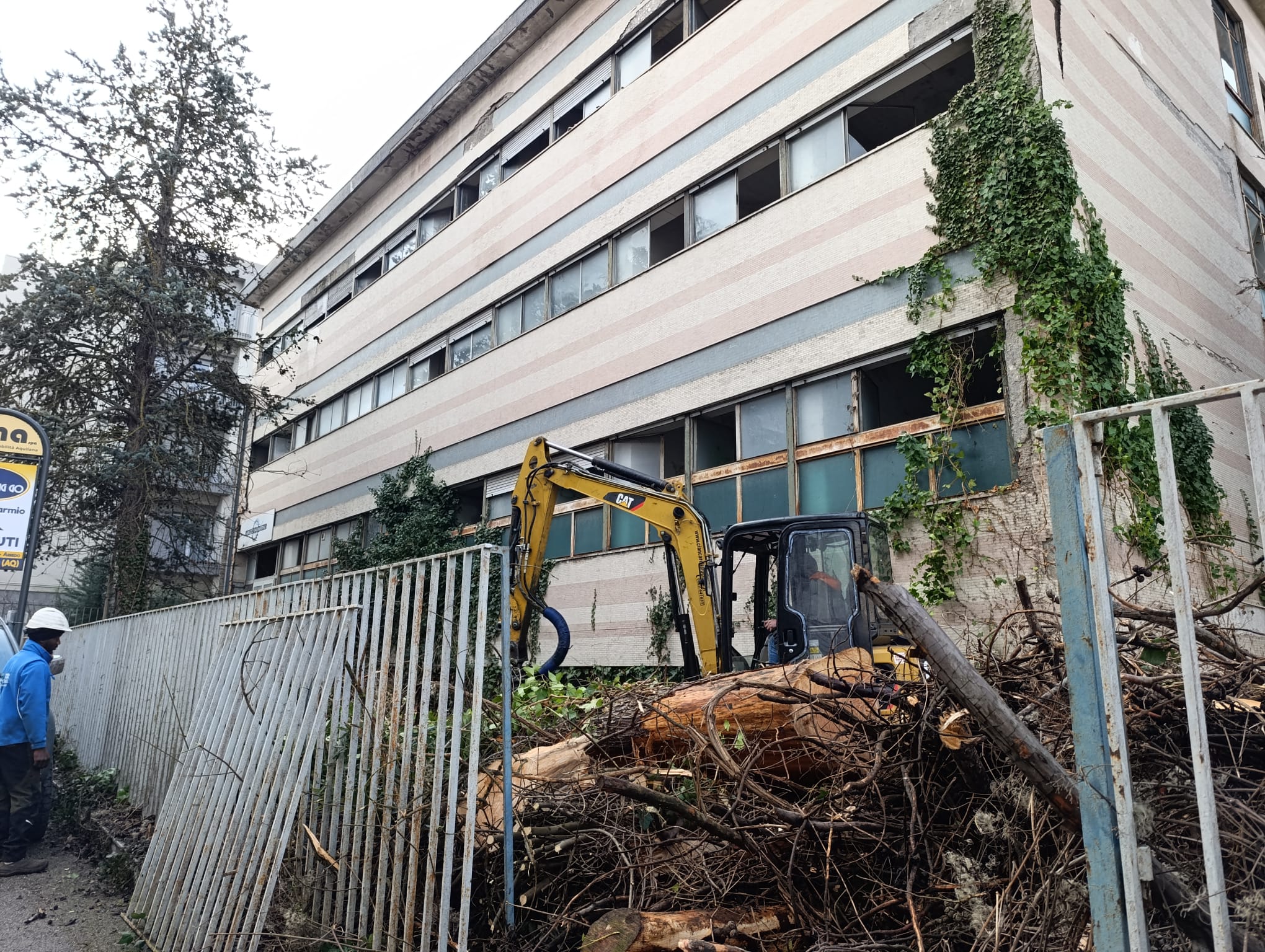 Via XX Settembre, al via lo sgombero dell’ex Inam: primo passo verso il nuovo parcheggio