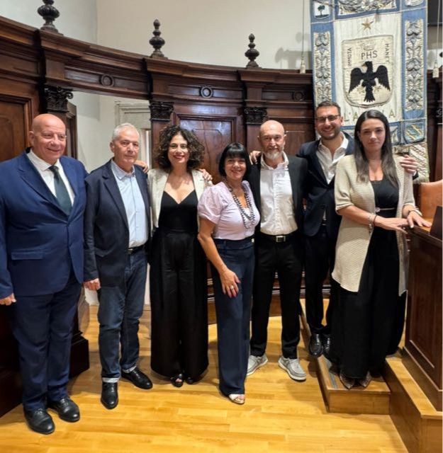 Comune dell’Aquila, approvato ordine del giorno di condanna delle violenze di Torino