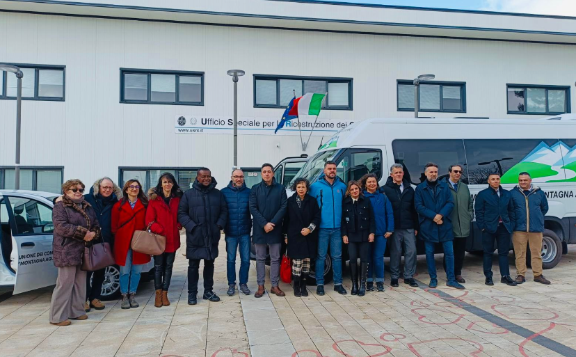 Montagna Aquilana, acquistati un’auto e un minibus per il trasporto di persone disabili e fragili